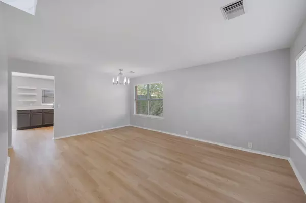 Pflugerville, TX 78660,906 Low Brim CV