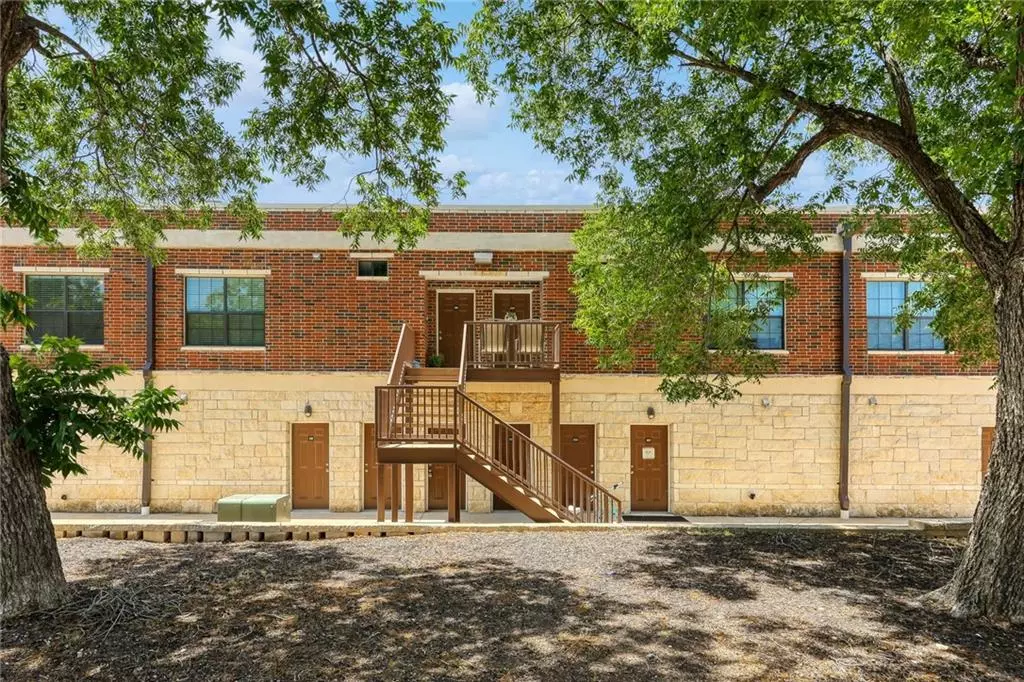 Georgetown, TX 78626,605 E University Ave #210