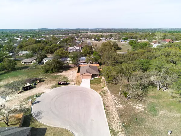 912 Blane Circle CIR, Lampasas, TX 76550