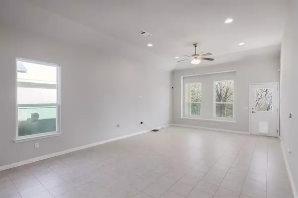 Manor, TX 78653,10017 Dalliance LN