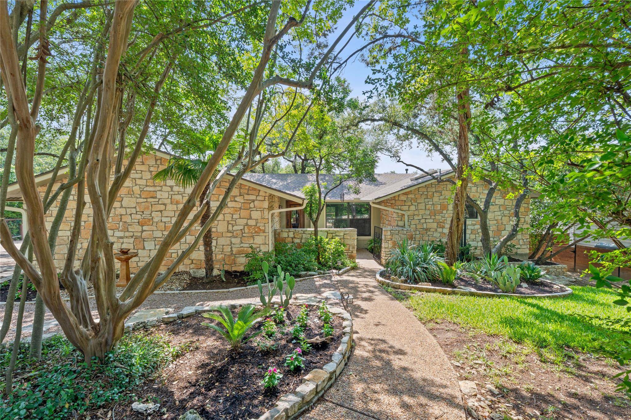 1909 Cypress PT E, Austin, TX 78746