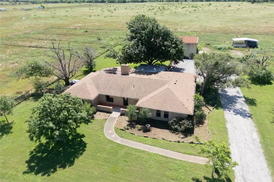 12325 County Line RD, Elgin, TX 78621