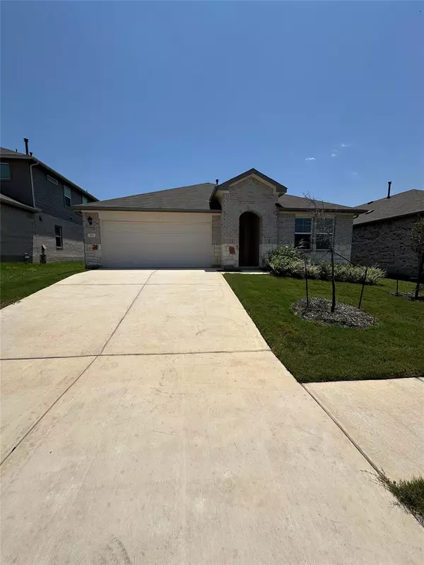 172 Docile LOOP, San Marcos, TX 78666