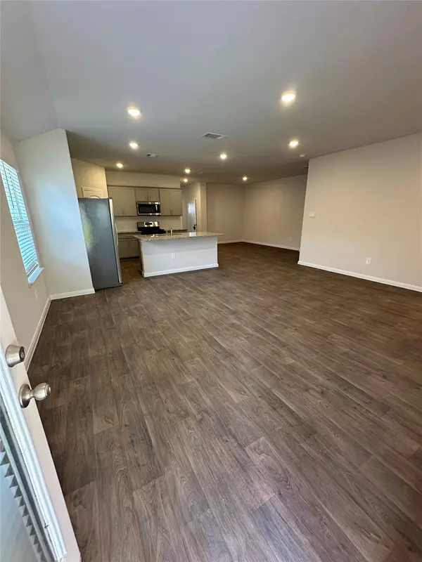 San Marcos, TX 78666,172 Docile LOOP