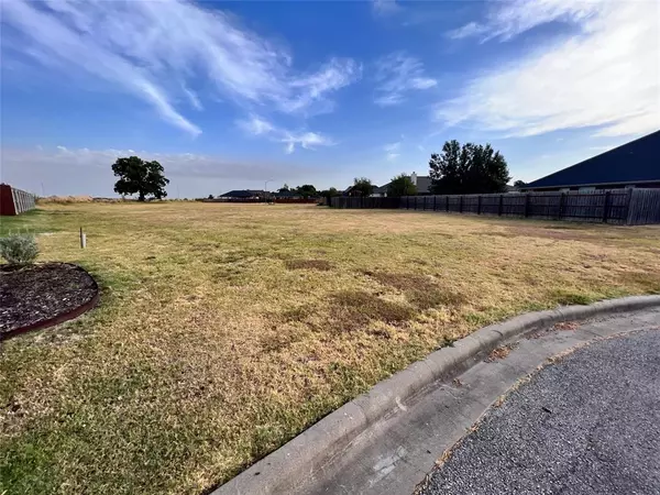 Thorndale, TX 76577,102 Davis CT