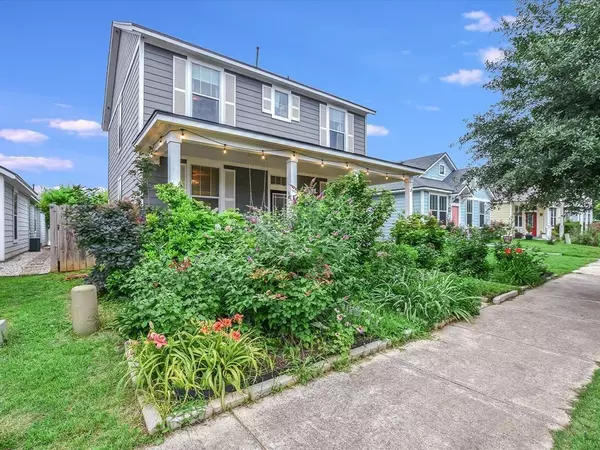 305 Trestle Tree ST, San Marcos, TX 78666
