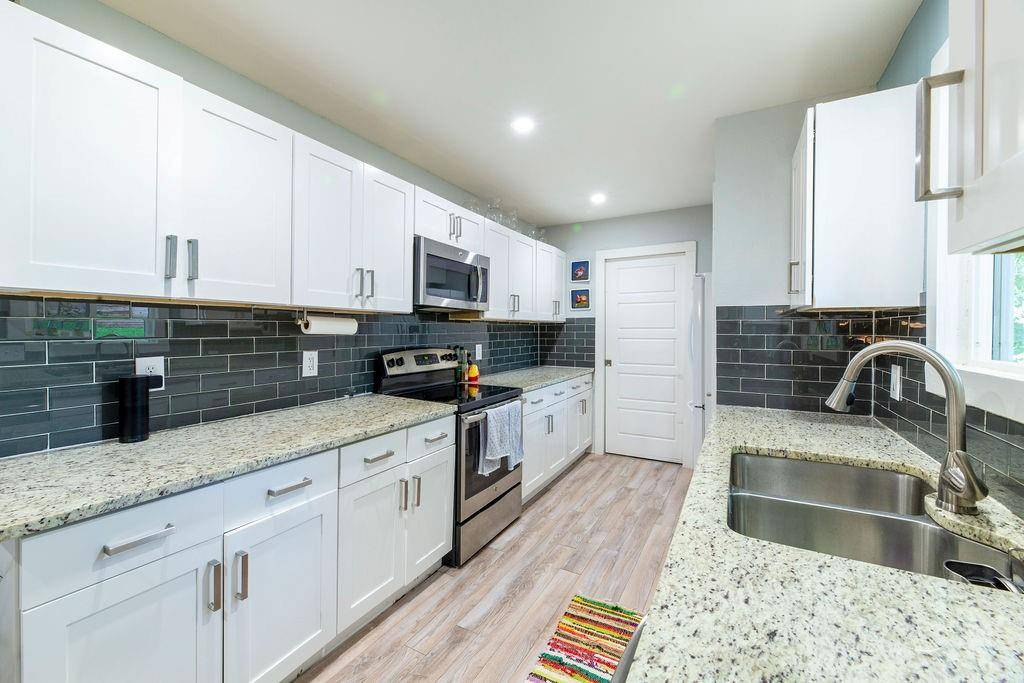 4715 Carsonhill DR, Austin, TX 78723