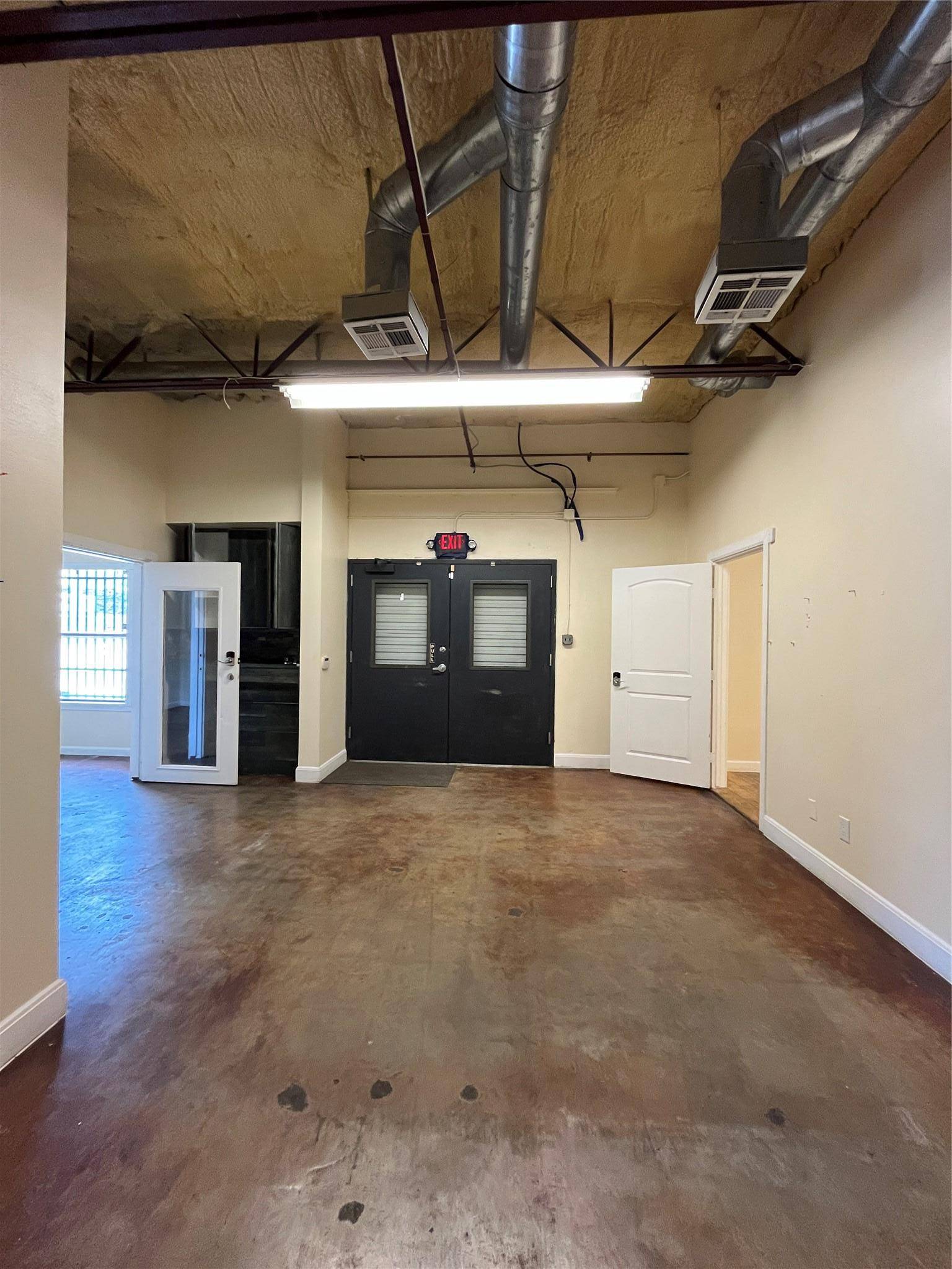 Austin, TX 78742,513 Thompson LN