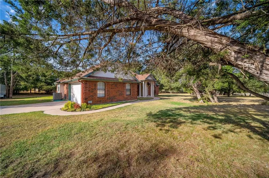 Kempner, TX 76539,1031 County Road 3150