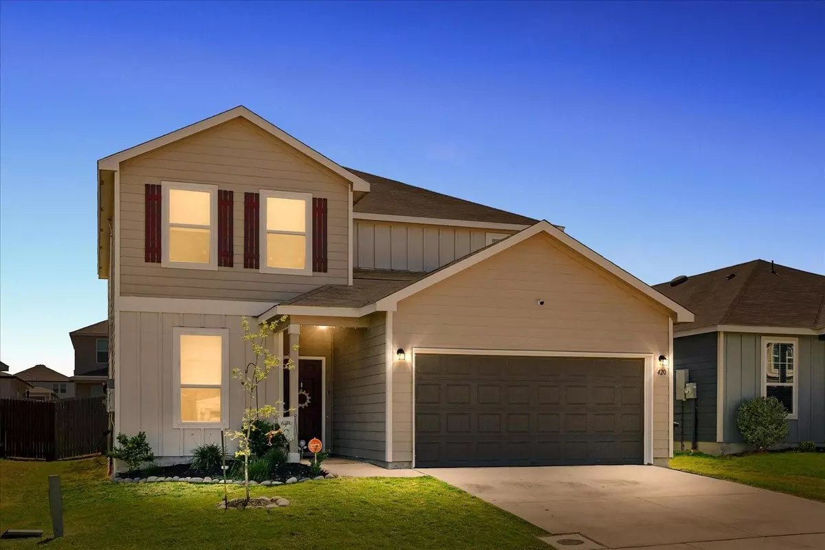 New Braunfels, TX 78130,420 Nova Zembla