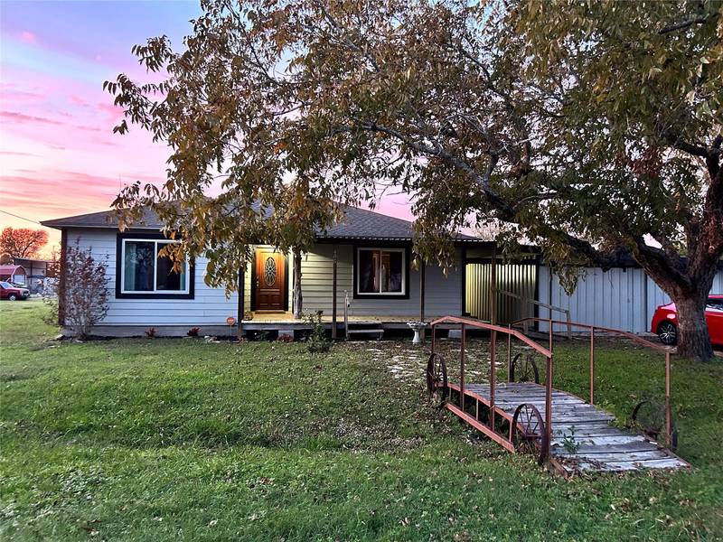 405 Fordtrand ST, Ellinger, TX 78938