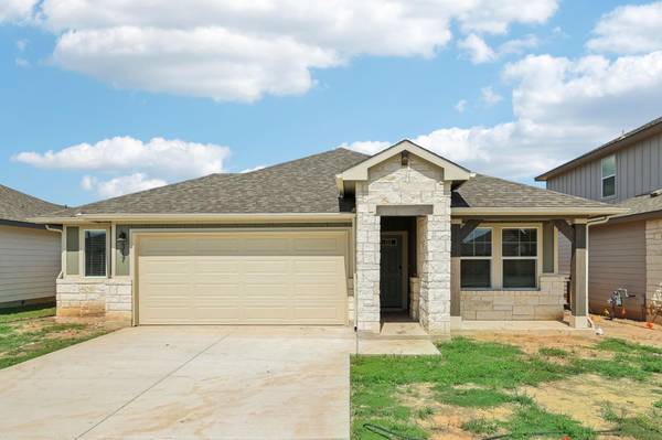 317 Fossil DR,  Kyle,  TX 78640