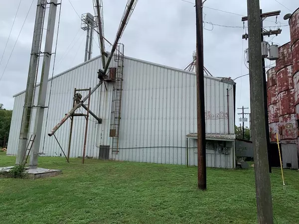 Lockhart, TX 78644,804 Pecos ST