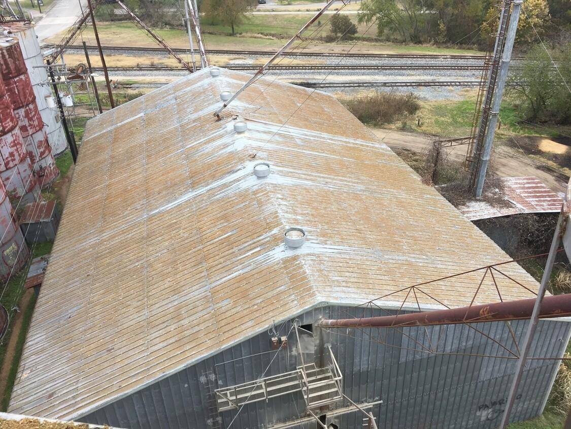 Lockhart, TX 78644,804 Pecos ST