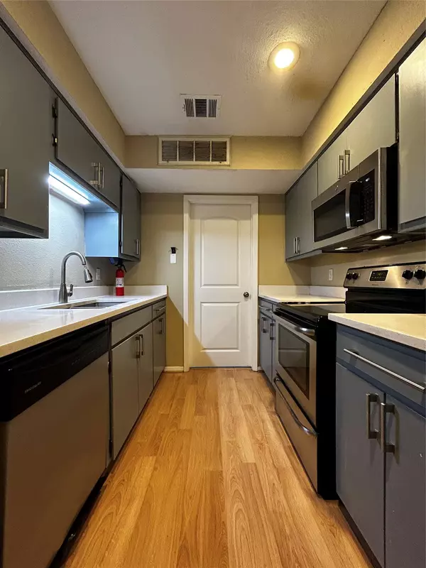 2612 San Pedro ST #206, Austin, TX 78705