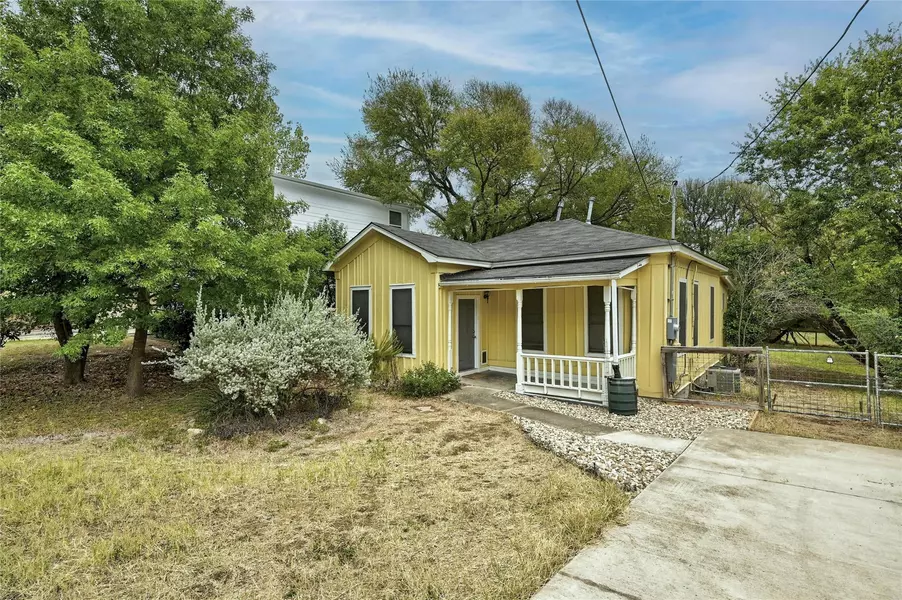 1701 Perez ST, Austin, TX 78721