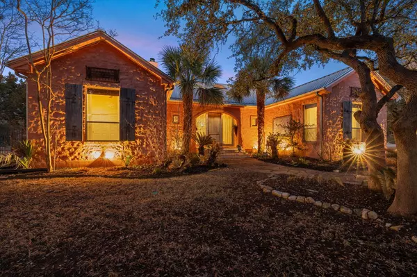 16904 Upper Woods CV,  Austin,  TX 78734