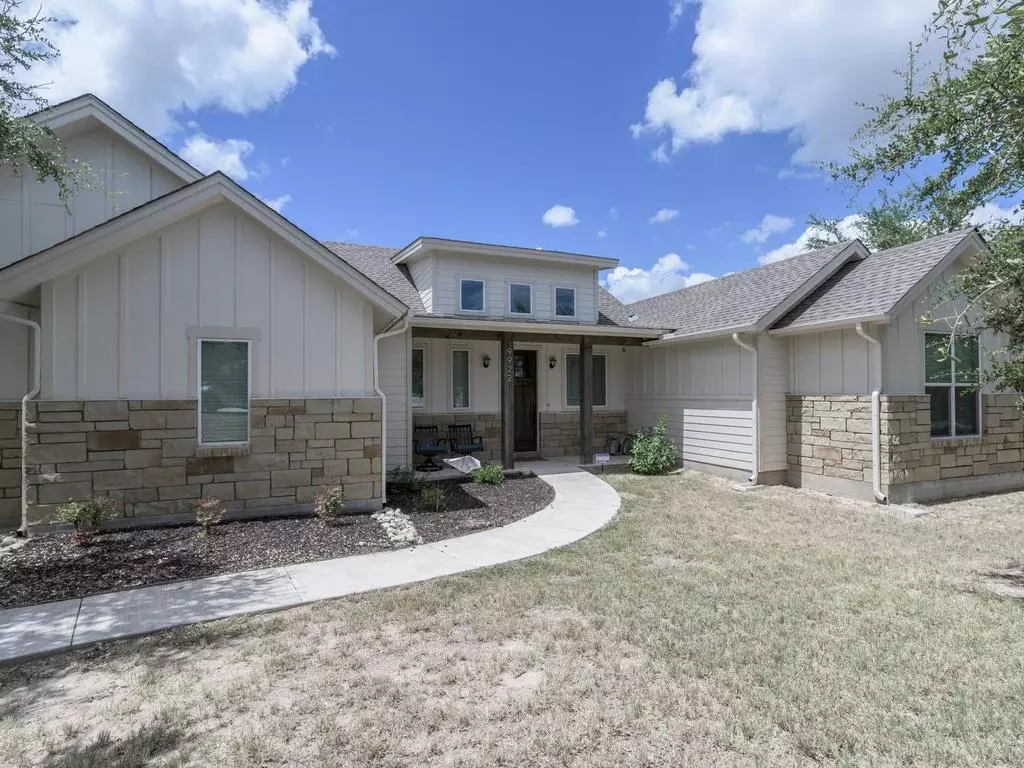 Dripping Springs, TX 78620,9922 Little Creek CIR