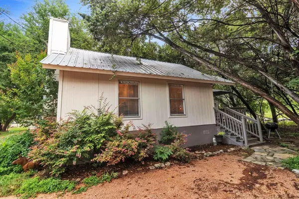 Wimberley, TX 78676,104 Scudder LN #1-8