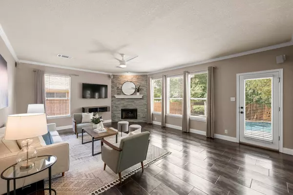 7517 Robert Kleburg LN, Austin, TX 78749