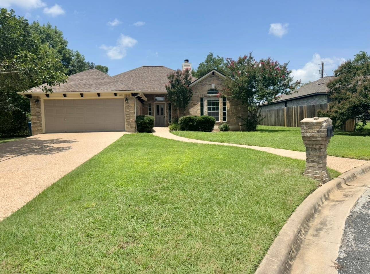 1306 Meadow CV, Elgin, TX 78621