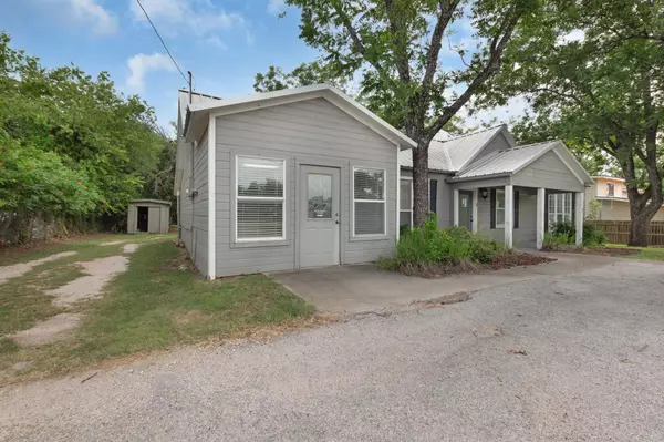 Lampasas, TX 76550,611 Central Texas EXPY