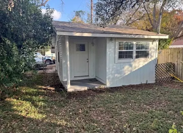 3207 Burleson DR #1, Austin, TX 78741