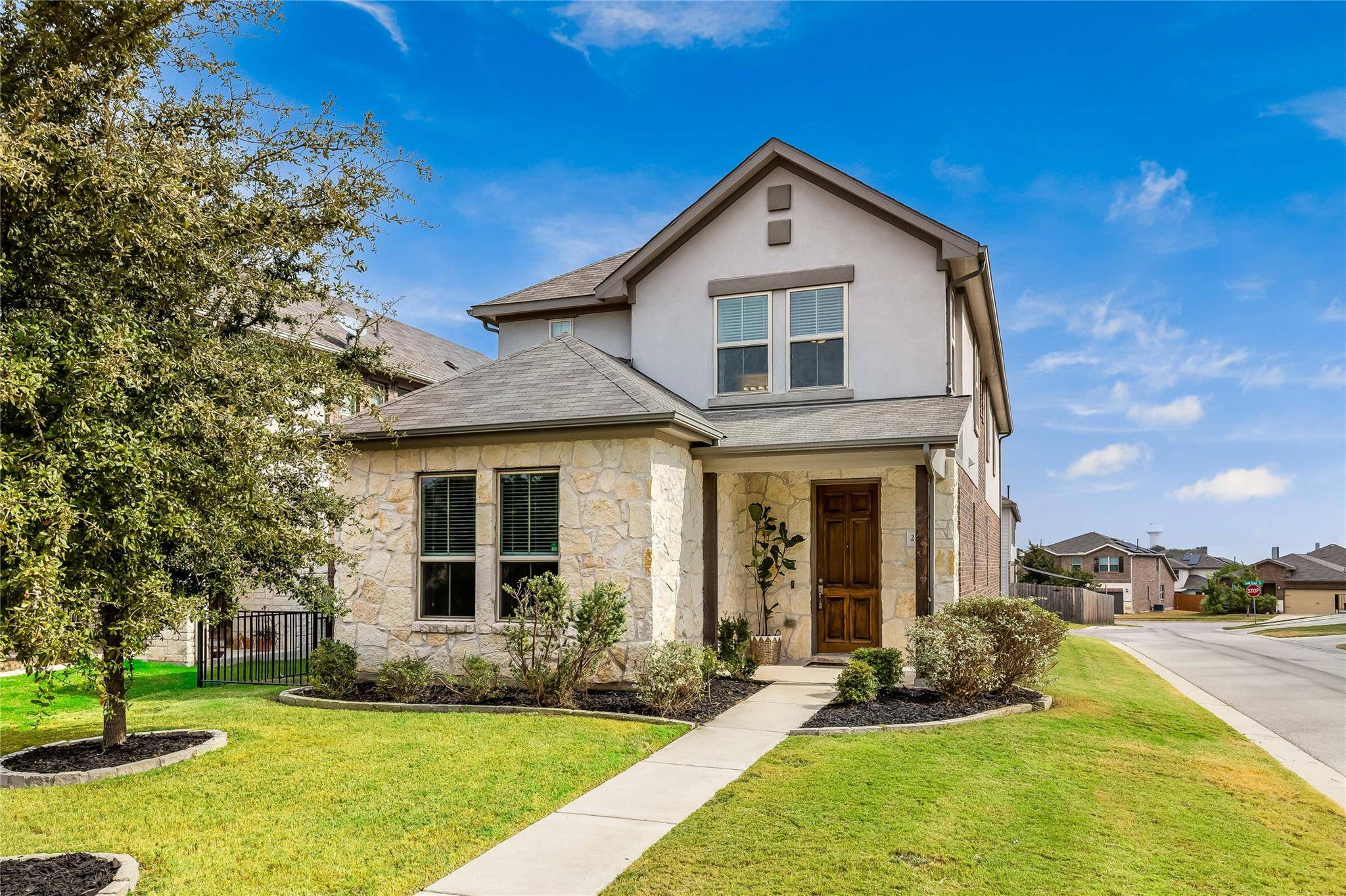 2109 Hat Bender LOOP, Round Rock, TX 78664