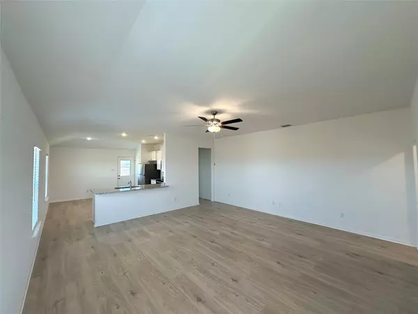 Jarrell, TX 76537,101 Paria CT