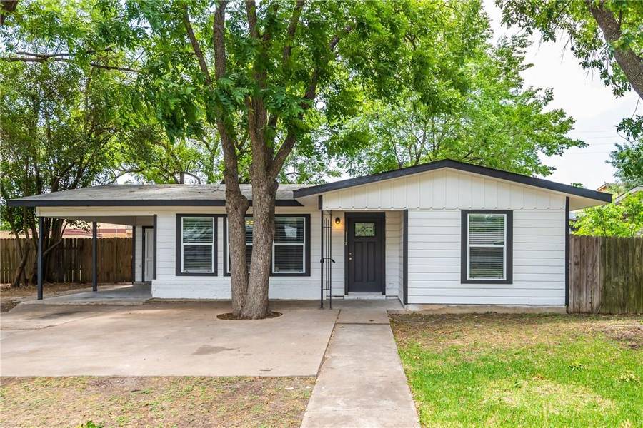 1112 Sycamore ST, San Marcos, TX 78666