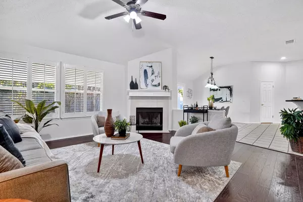 Austin, TX 78717,9018 Marthas DR