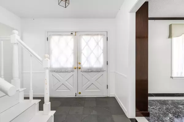 Austin, TX 78731,4007 Edgerock DR