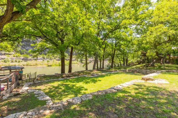 New Braunfels, TX 78132,8560 RIVER RD RD