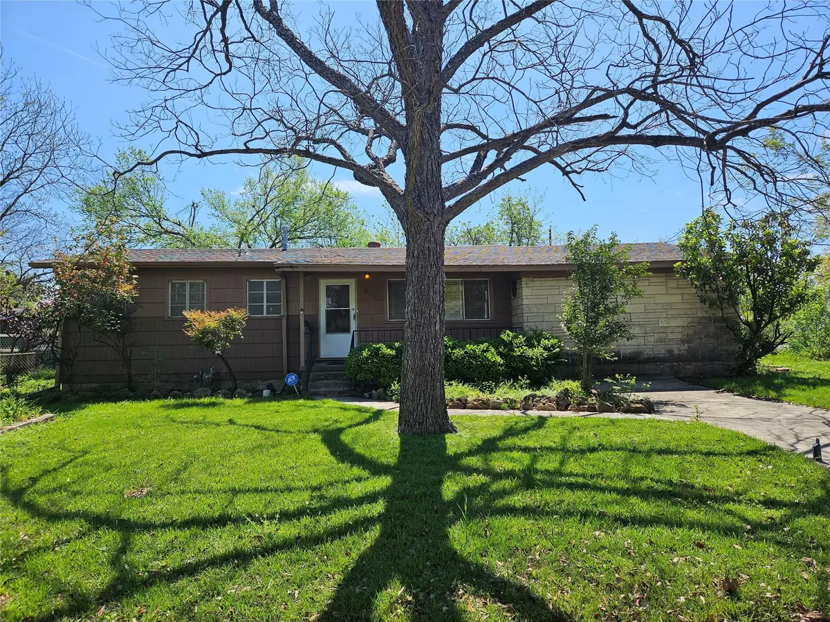 Taylor, TX 76574,607 Gilmore ST