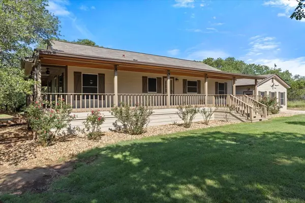 Liberty Hill, TX 78642,111 Lazy Trail CT