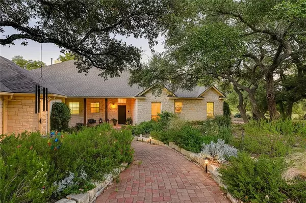 1040 Windmill RD, Dripping Springs, TX 78620