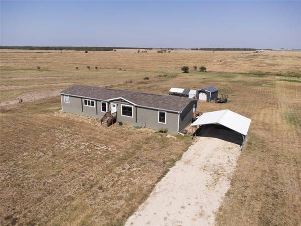 253 PR 3042,  Gonzales,  TX 78629
