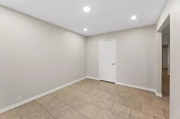 Round Rock, TX 78665,816 Rusk RD