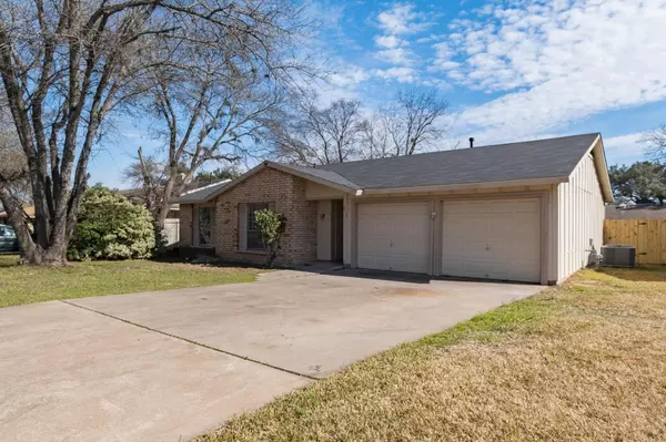 Round Rock, TX 78681,815 Pack Saddle PASS