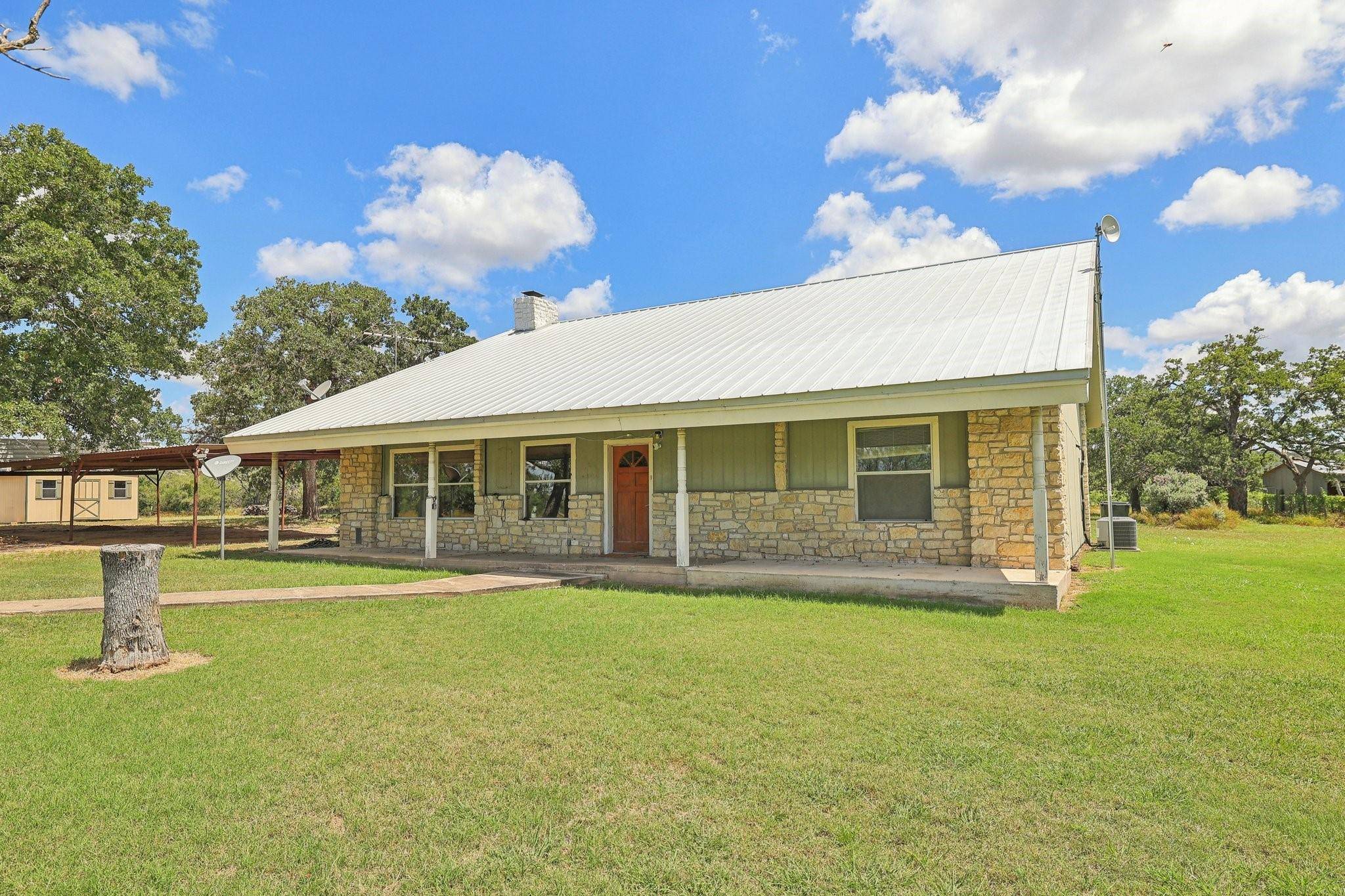 Marble Falls, TX 78654,2715 Crider RD