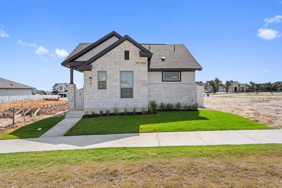 201 Greeneyes WAY, Kyle, TX 78640