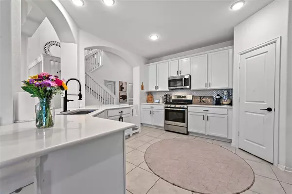 202 Banana ST, Buda, TX 78610