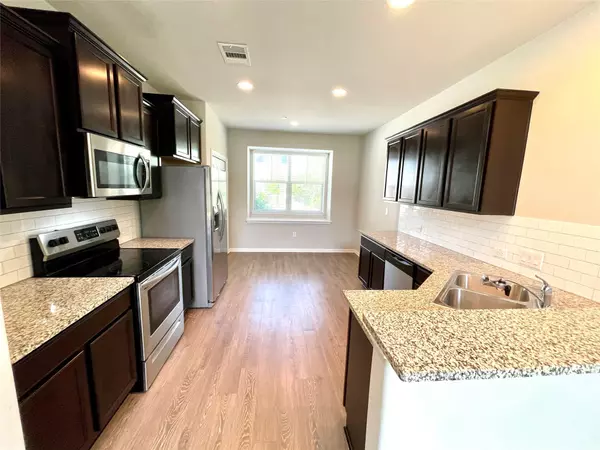 Austin, TX 78744,516 E Slaughter LN #3101