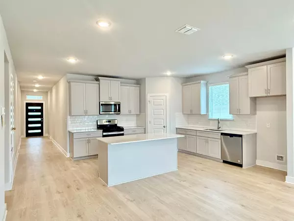 Kyle, TX 78640,391 Backstays LOOP