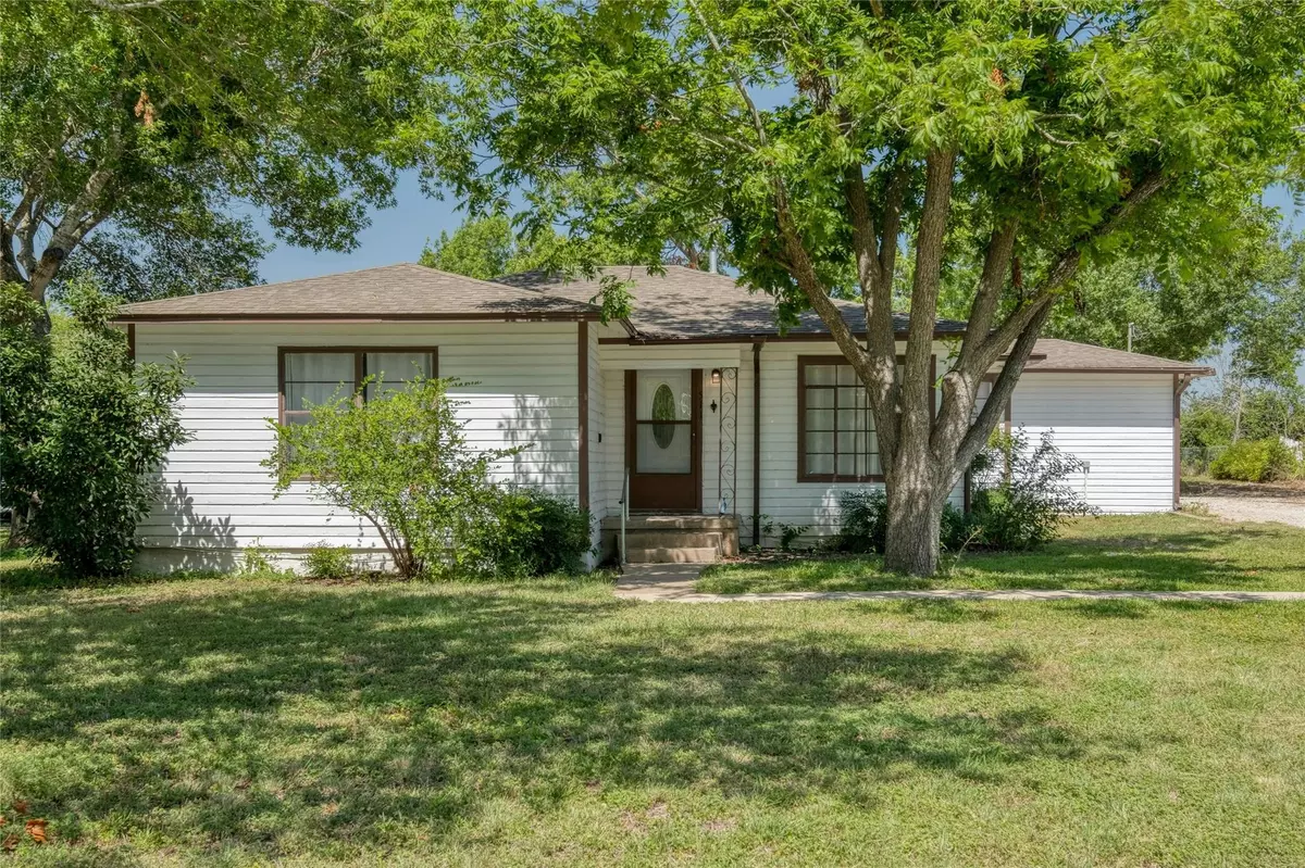 Taylor, TX 76574,511 Sloan ST