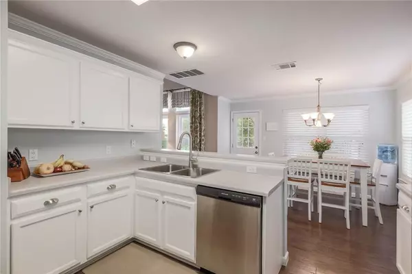 Austin, TX 78729,7908 Portland TRL