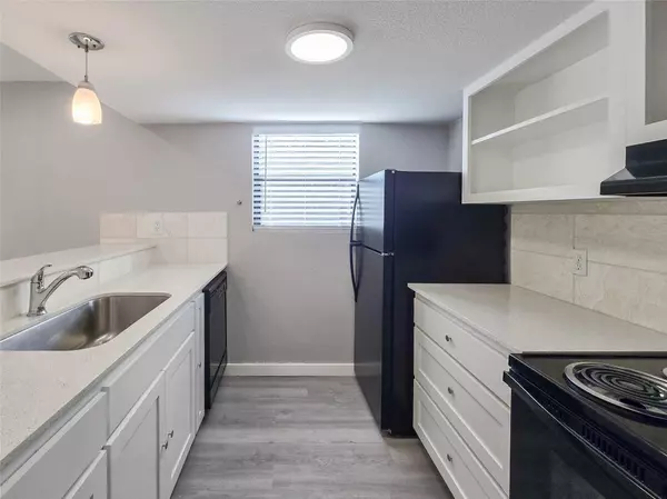 Austin, TX 78701,1600 West Ave #15