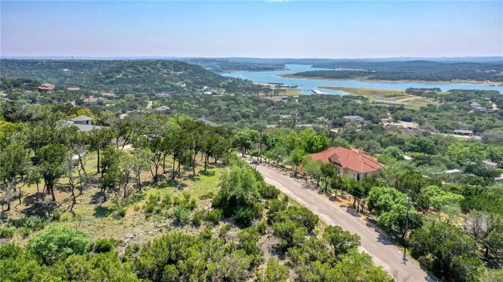 Lago Vista, TX 78645,7105 Deepwood DR