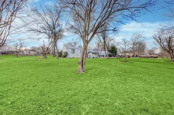 418 Dickerson RD, Kyle, TX 78640