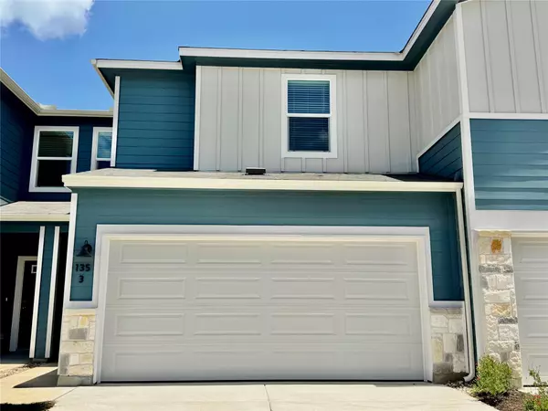 135 Cinnabar LN #3, Kyle, TX 78640